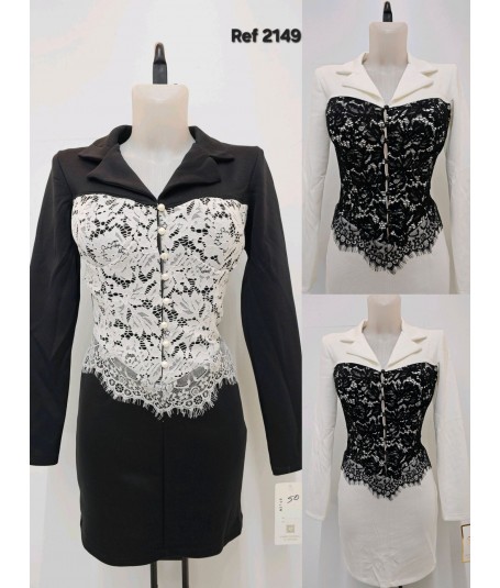 Vestido corto con encaje 2