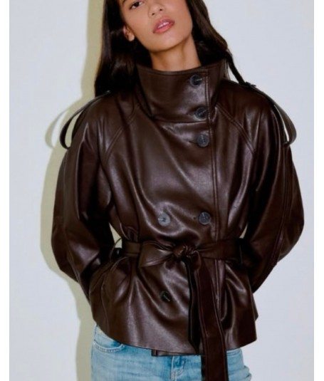 Chaqueta polipiel cuello