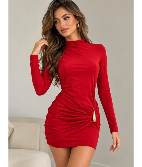 Vestido corto accesorio